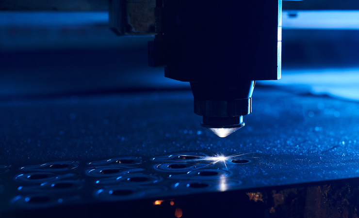 Differences Between Fiber Laser and CO₂ Laser Technology